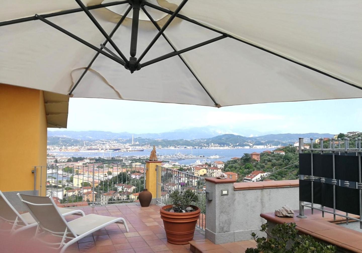 Hotel I Poggi Sul Golfo à La Spezia Extérieur photo